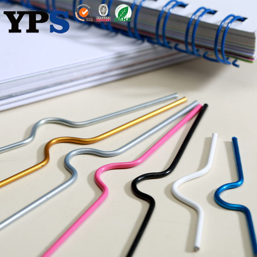 Augstas kvalitātes metāla sienas āķa neilona pārklājuma iesiešanas kalendāra pakaramais